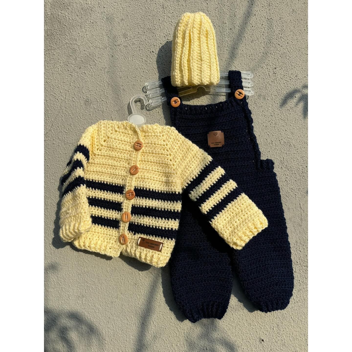 Baby Dungarees Set 🧵